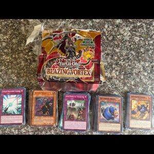 Yu-Gi-Oh Cards Blazing Vortex Booster Box 1st Edition Random 200 Cards‎